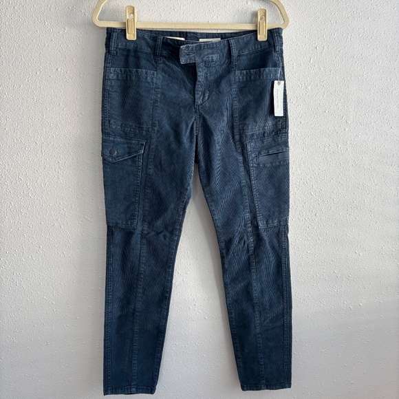 NWT Pilcro Anthropologie Navy Blue Corduroy Cropped Cargo Pants - Size 29 Petite - Picture 1 of 7